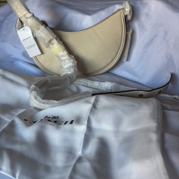 🤍 COACH Mira Shoulder Bag in Colorblock - Chalk Multi Signature Canvas NWT - Picture 3 of 10